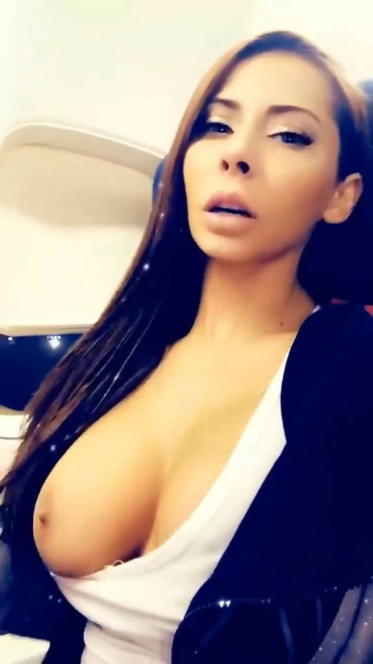 Boobyday, boobs, reveal, public-nudity videos, her twitter, instagram, reddit, xvideos, pornhub links