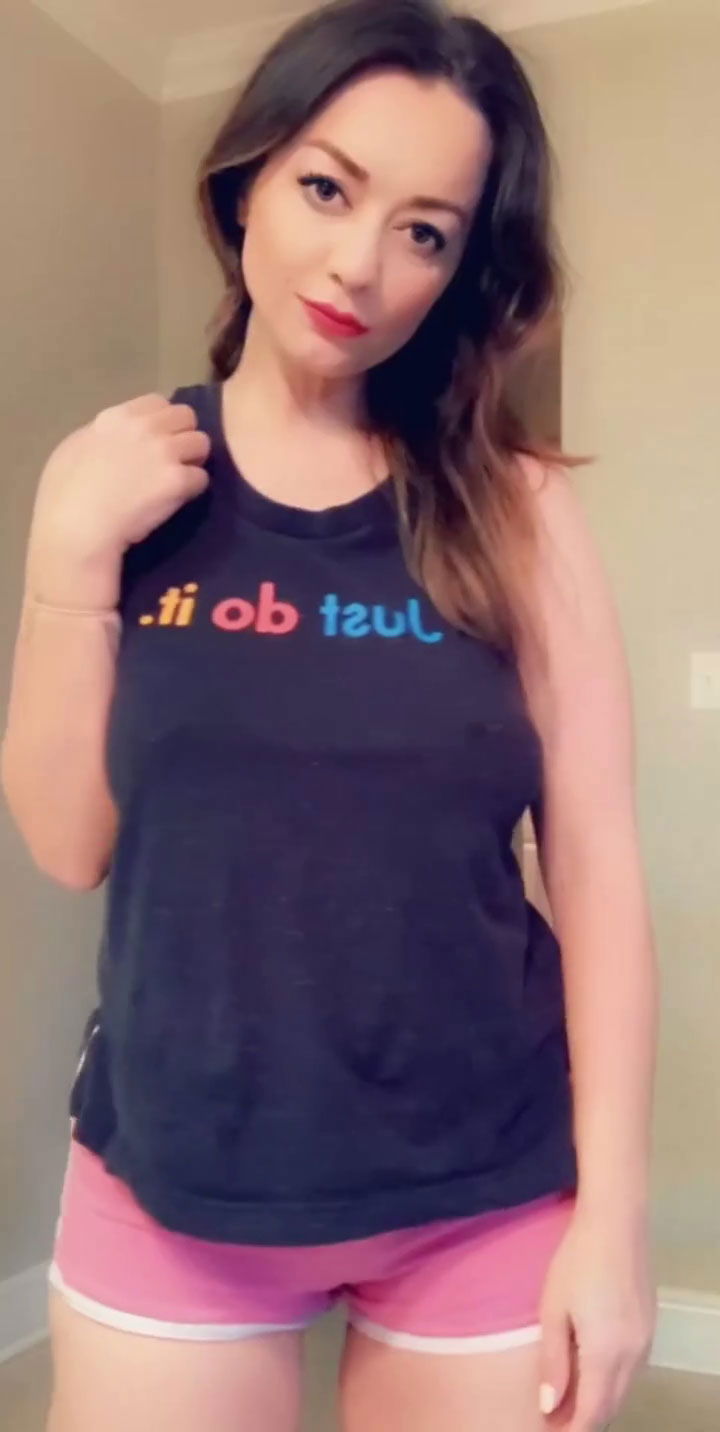 Boobyday, boobs, face, reveal videos, her twitter, reddit, snapchat, patreon, onlyfans links
