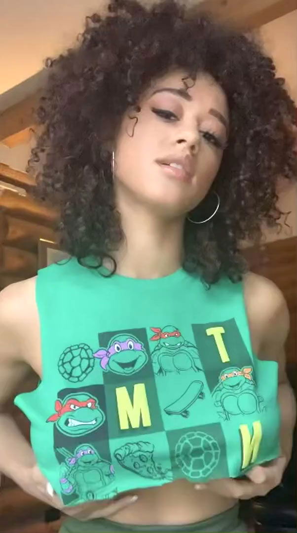 Boobyday, boobs, ebony, face, reveal, curly videos, her twitter, instagram, onlyfans, stormihub links