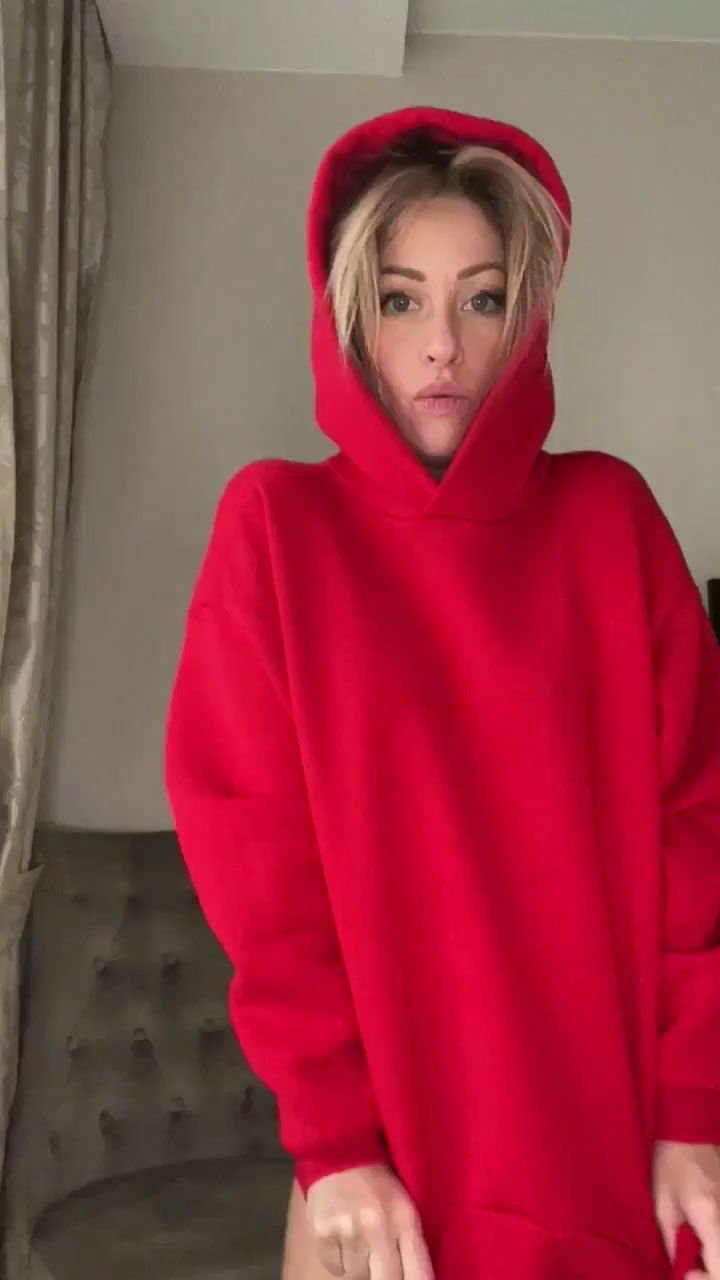Boobyday, boobs, blonde, tattoo, reveal, face videos, her instagram, reddit, onlyfans links