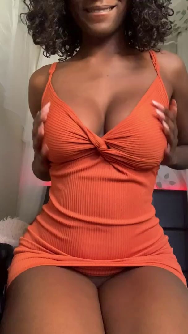 Lyra Amorr on Boobyday, boobs, ebony, big-boobs, big-tits, bouncing videos, her twitter, instagram, reddit, onlyfans links