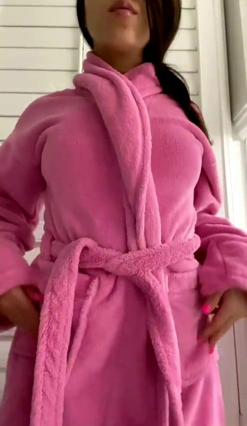 Boobyday, boobs, reveal, naked videos, her twitter, instagram, reddit, manyvids, fansly, onlyfans links