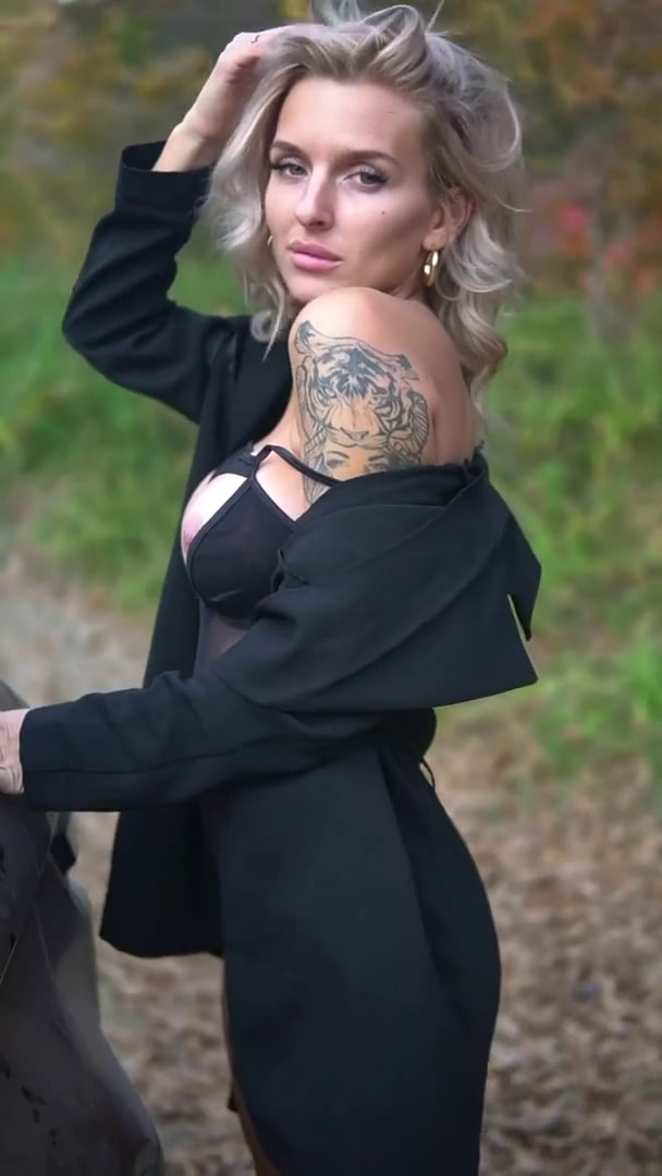 Boobyday, boobs, milf, public-nudity, tattoo videos, her twitter, instagram, tiktok, reddit, onlyfans links