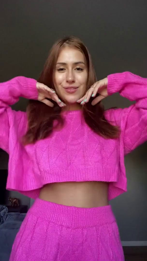 Boobyday, boobs, titty-drop videos, her reddit, onlyfans links