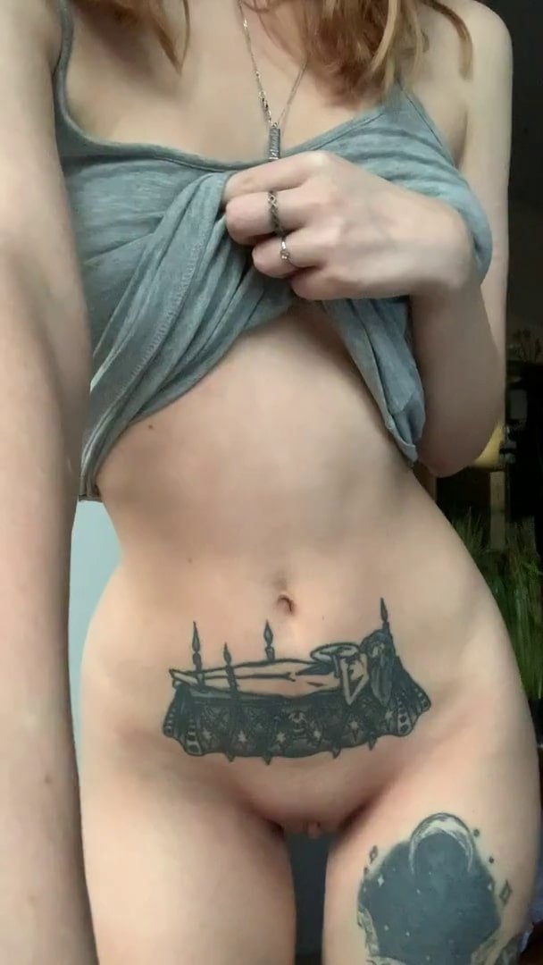Cursed Ellie on Boobyday, boobs, tattoo, reveal videos, her twitter, reddit, pornhub, onlyfans links