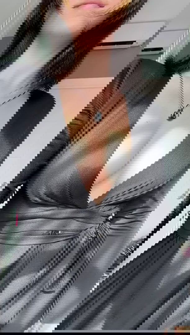 Boobyday, boobs, dress, reveal, piercing videos, her twitter, instagram, reddit, onlyfans links