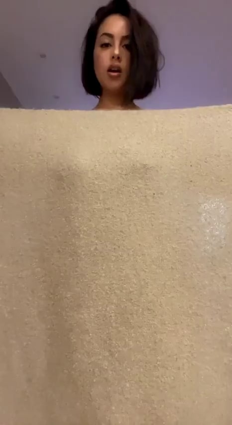 Boobyday, boobs, chubby, arabic, lingerie, brunette, face videos, her twitter, instagram, reddit, fansly, onlyfans links