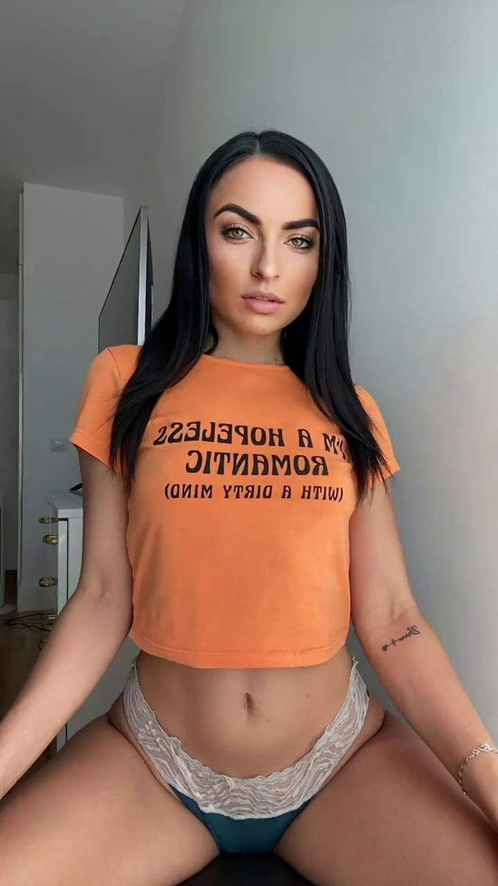 Boobyday, boobs, brunette, reveal, small-boobs, face videos, her instagram, reddit, onlyfans links