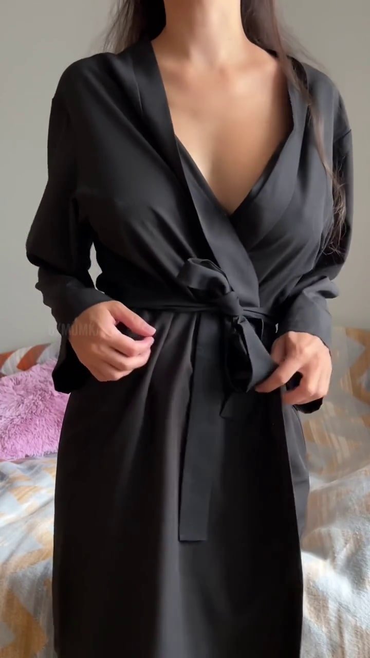 Kaia Naughty Mom on Boobyday, boobs, big-boobs, reveal, mature, saggy-tits videos, her x, instagram, tiktok, onlyfans links
