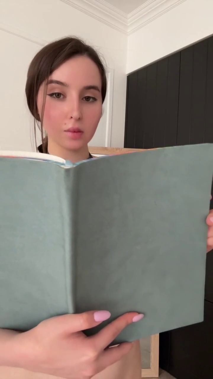 Suzanna on Boobyday, boobs, brunette, big-boobs, bdsm, cosplay videos, her x, tiktok, reddit, redgifs, onlyfans links
